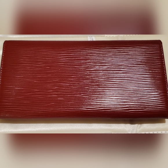 LOUIS VUITTON WALLET - Picture 3 of 14